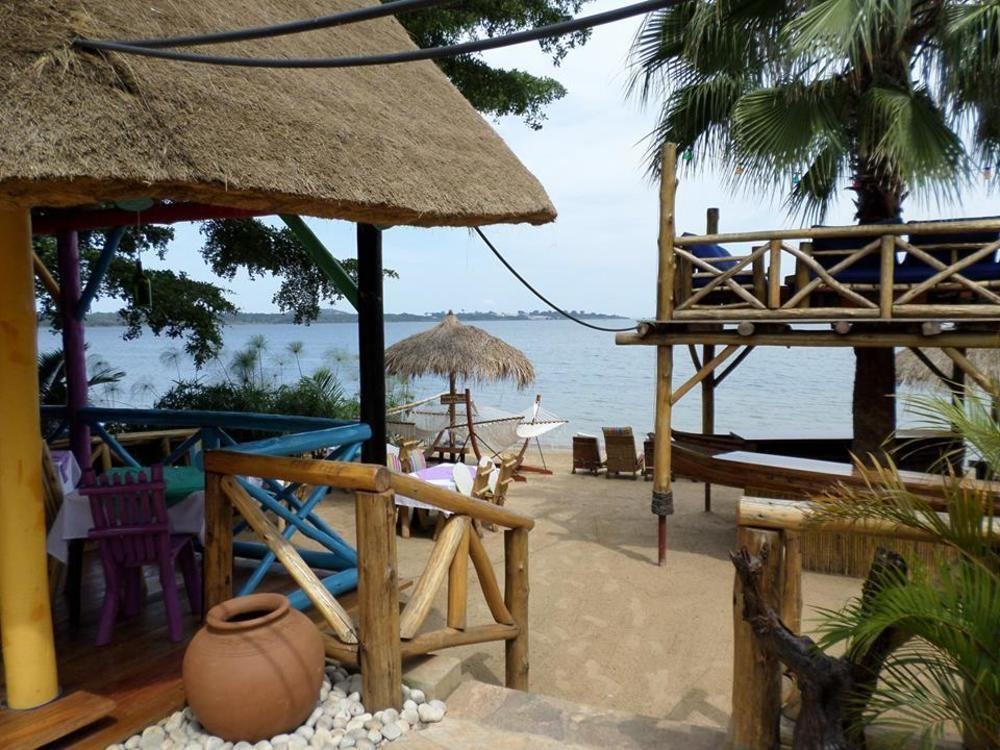 2 Friends Beach Hotel Entebbe Exterior photo